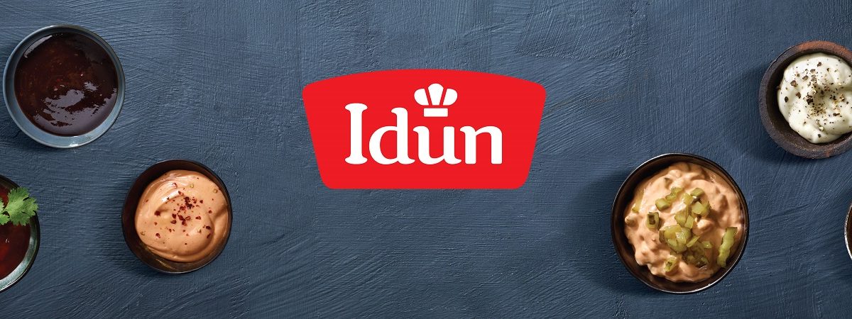 Idun skåler med dressing og majones